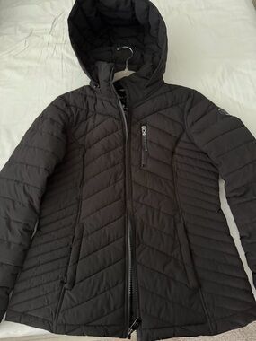 Nautica Women's Black Quilted Hooded Puffer Jacket